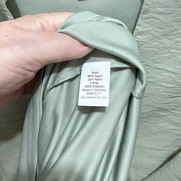 Nine West Button Front Drop Waist Ruffle Hem Dress Sage Green Size XL - Picture 3 of 4